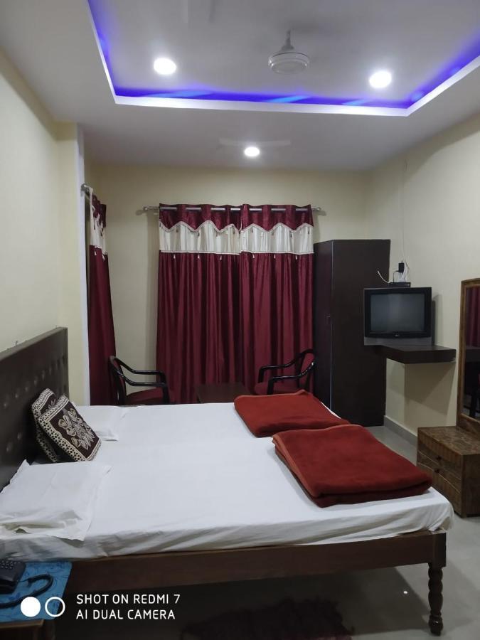 Hotel Avadh Balrāmpur Esterno foto